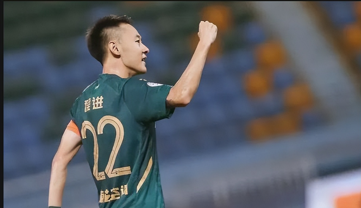 包含转会期体能课后,山东男篮防线松动备战法国杯,信心回归,年轻球员得到机会的词条 包含转会期体能课后,山东男篮防线松动备战法国杯,信心回归,年轻球员得到机会的词条