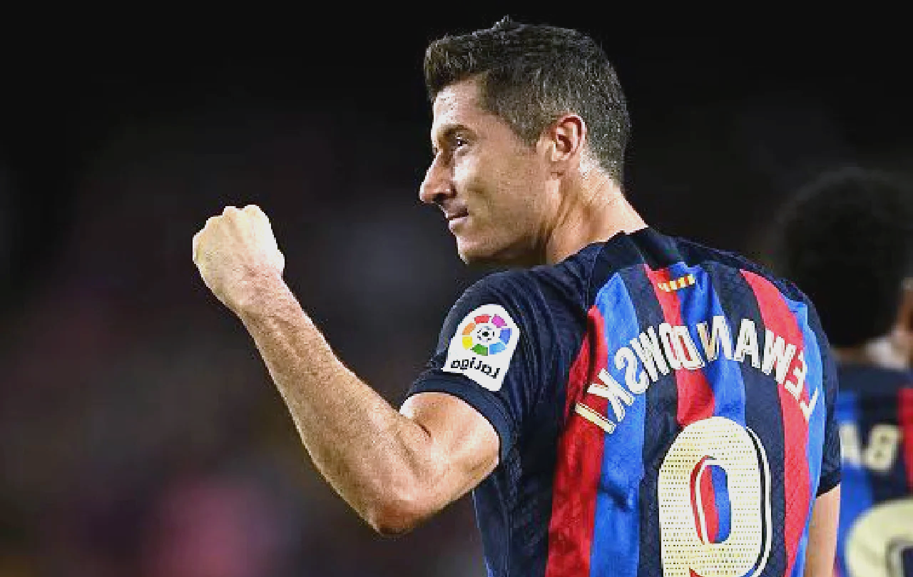 赛后西甲焦点战，犹他爵士强势反弹，质疑声仍在，赛季目标并未改变的简单介绍